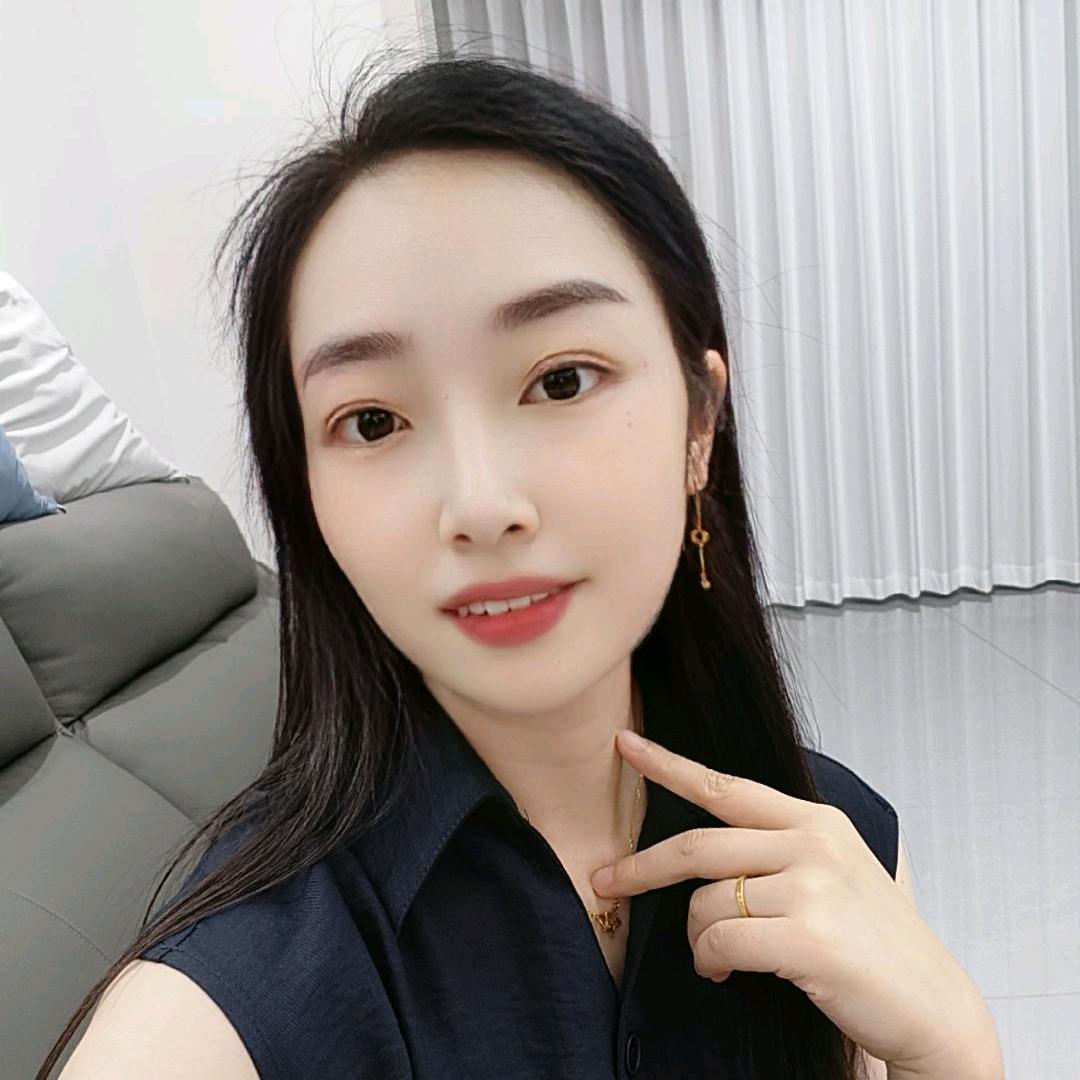 纤姿达身材管理伶伶