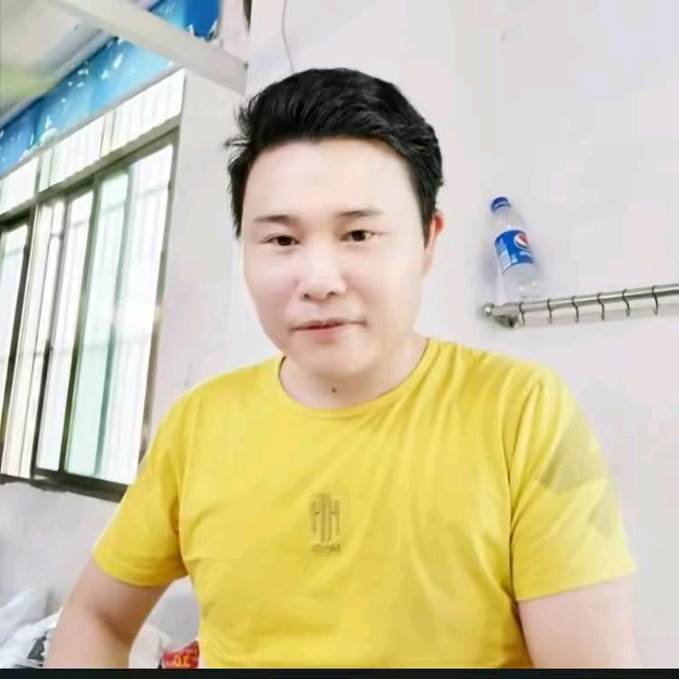 辉仔
