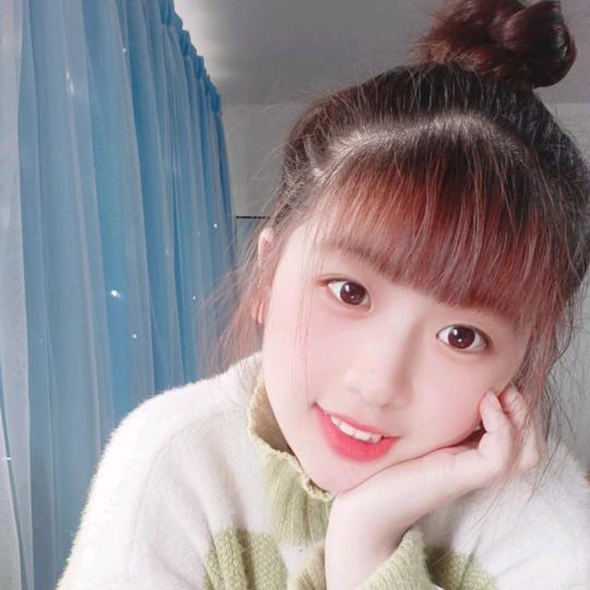 新月吖