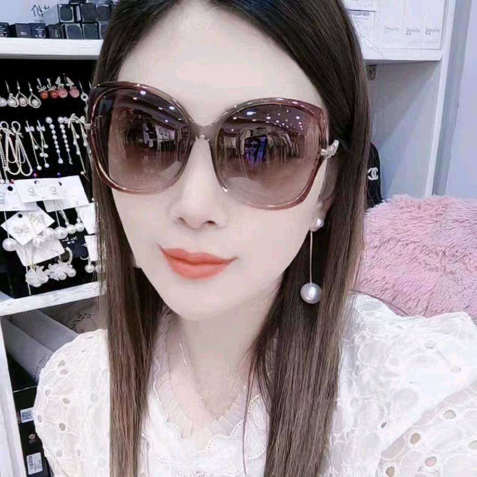 伊俪阁女装