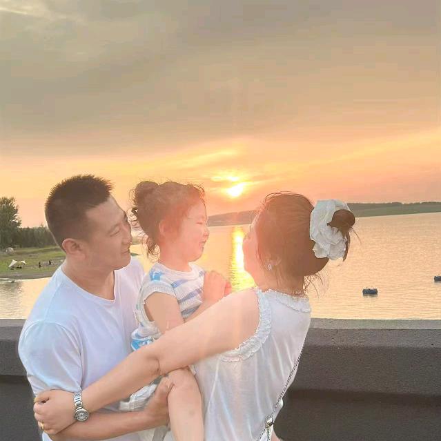 神秘小亮哥