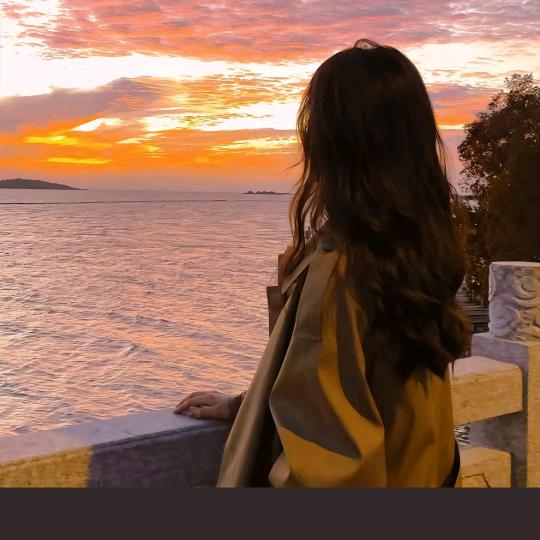 哑剧就坚持到底