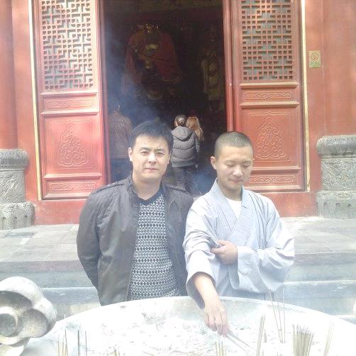 FEI飛