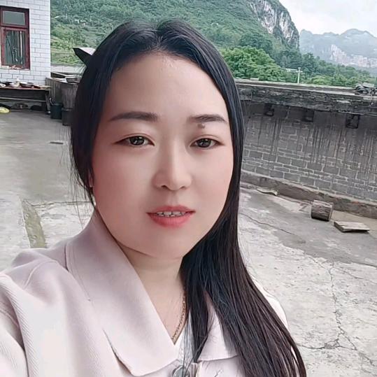 黄然