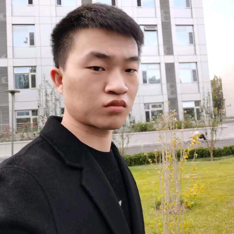 为枯叶雕刻余生