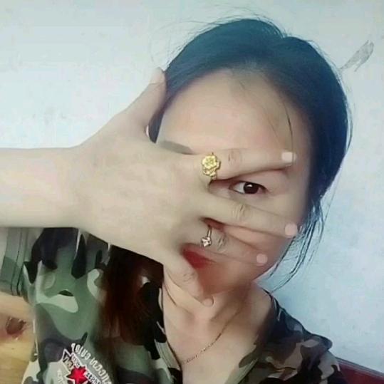 范家四姐姐。