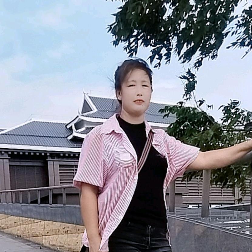 卖水果的小龙