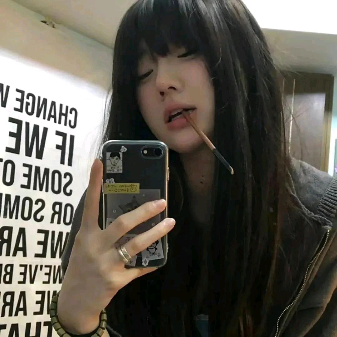 梓墨