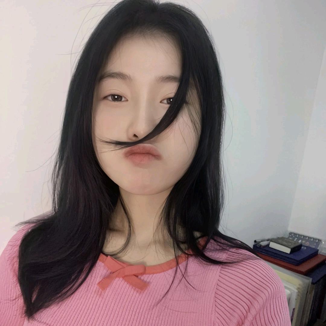 一miu小姐姐