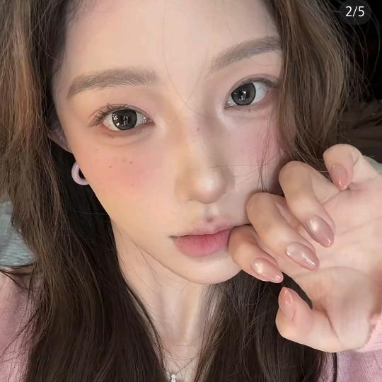 锦鲤(˃ ⌑ ˂ഃ )
