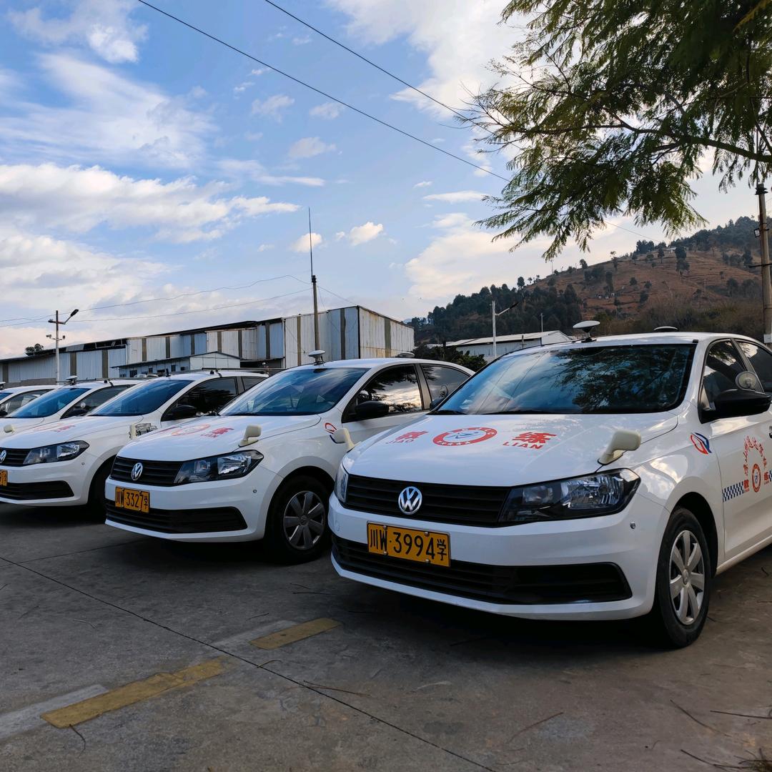 远达驾校李教练