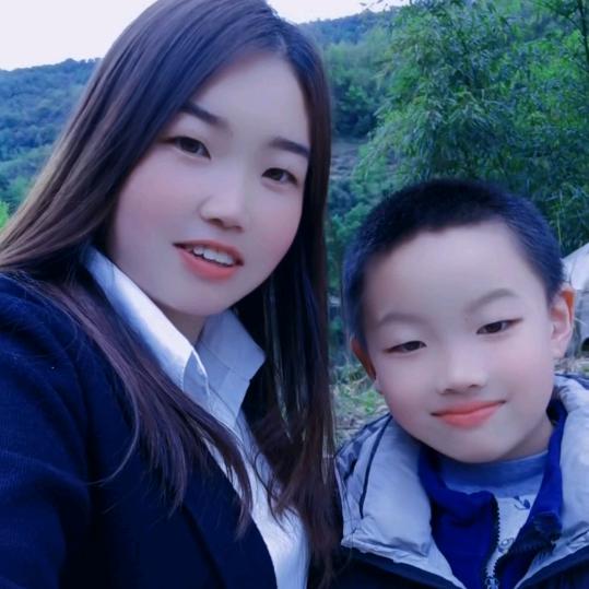 小苹果🍎🍎