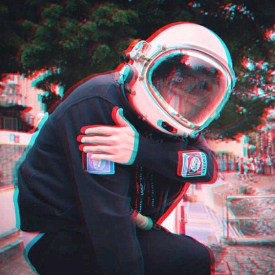 江河睡不着