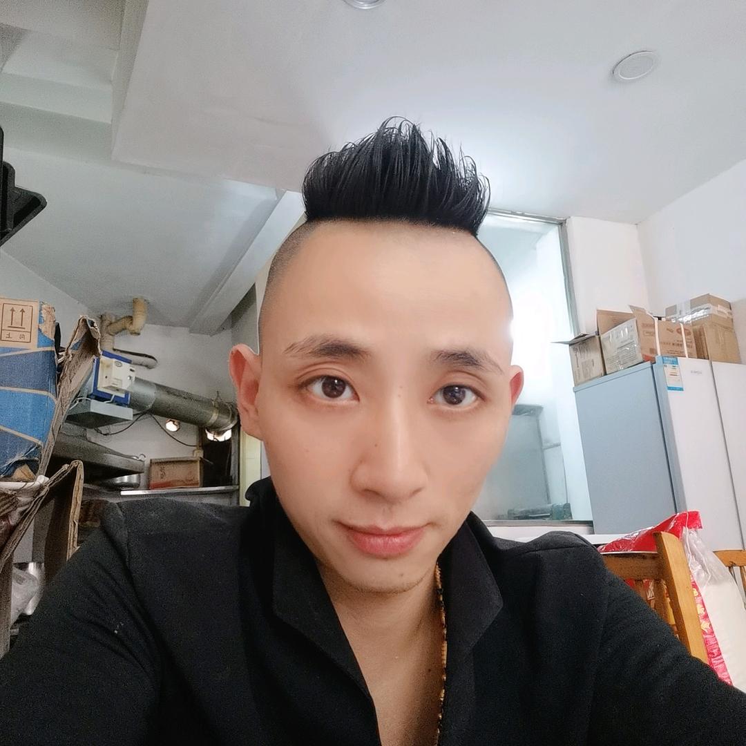 终究@还是一个人