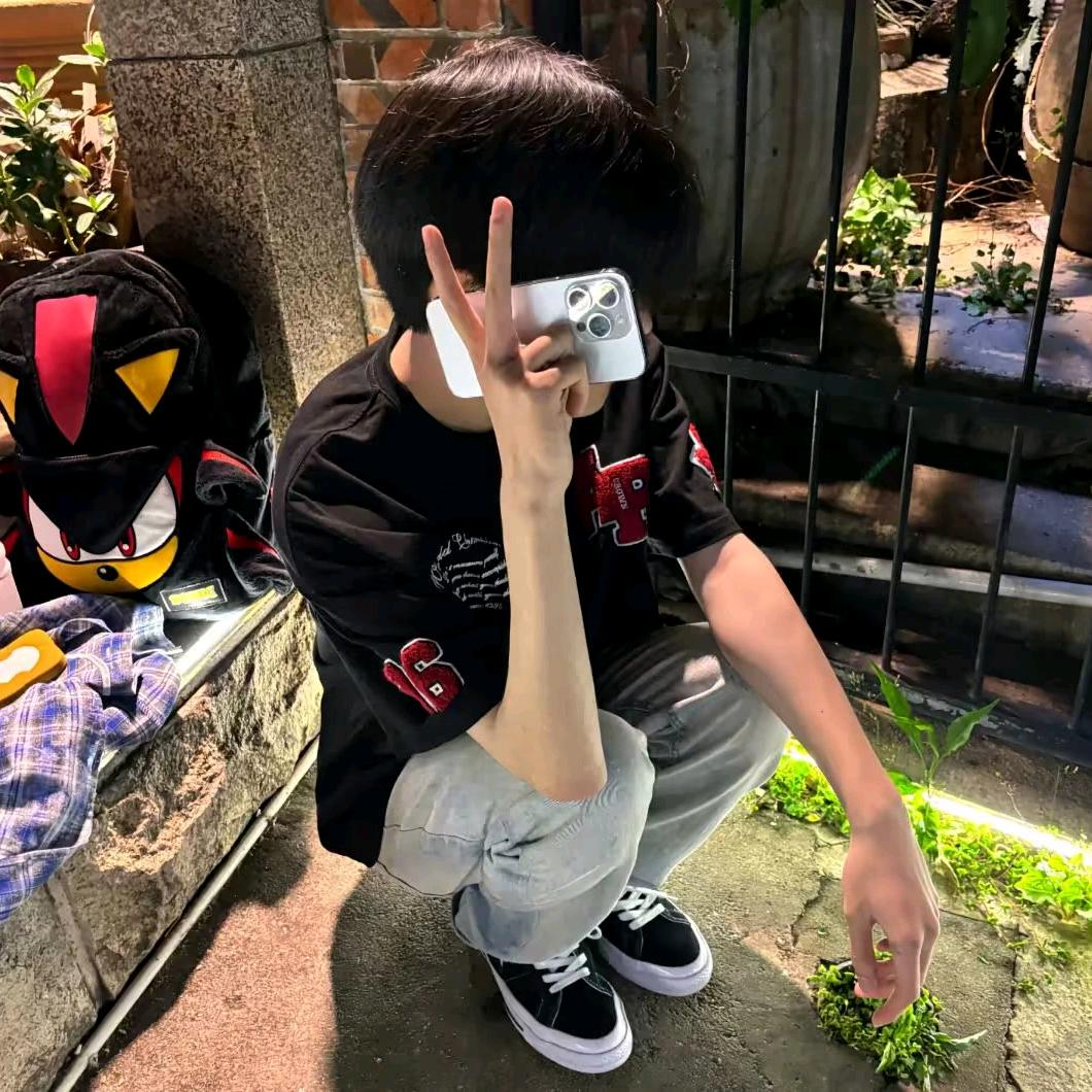 𝙉𝙖𝙞𝙫𝙚 天真