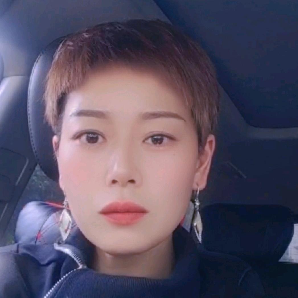 马儿的马甲线