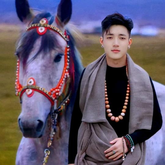 开心，尼玛😎