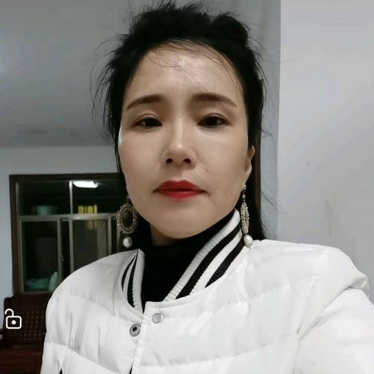 家政培训帅小妹老师