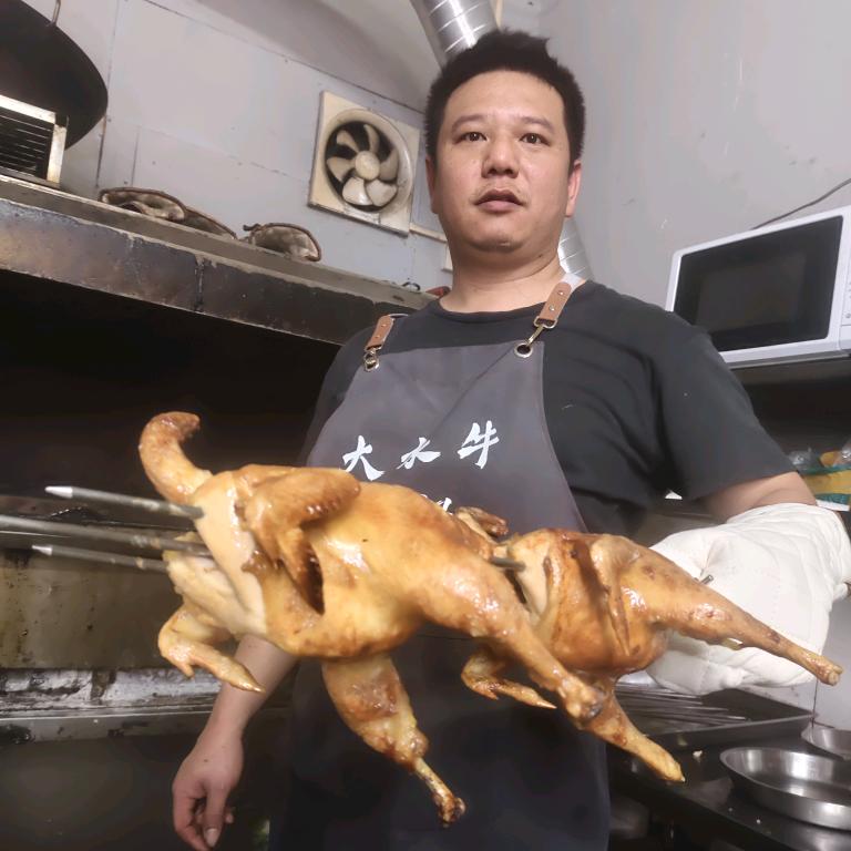 茂名化州大水牛荔枝柴烧鸡