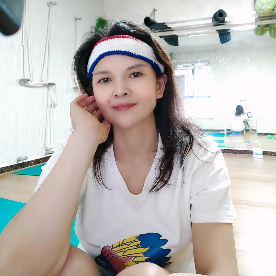 雁子瑜伽