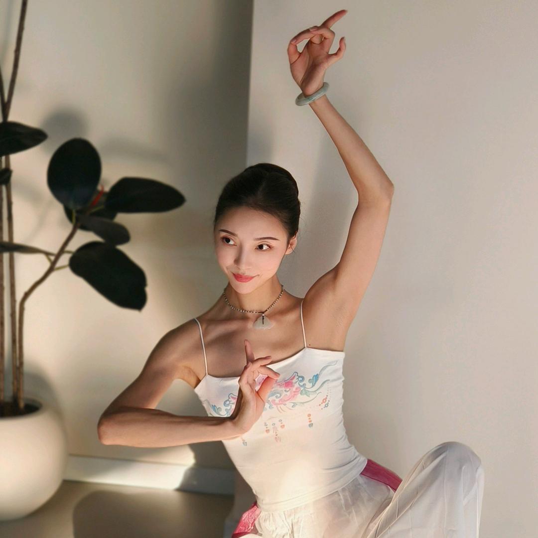 摩羯女