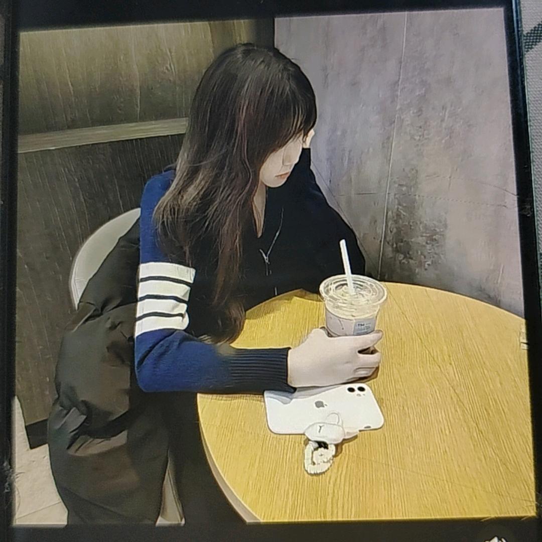 彩彩姐