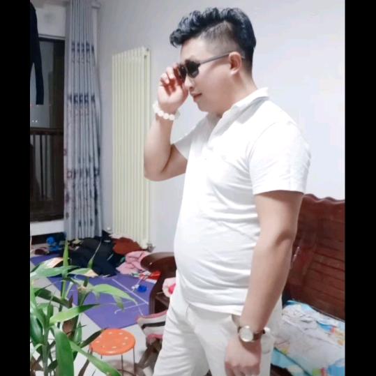 饼哥(真珠老公)