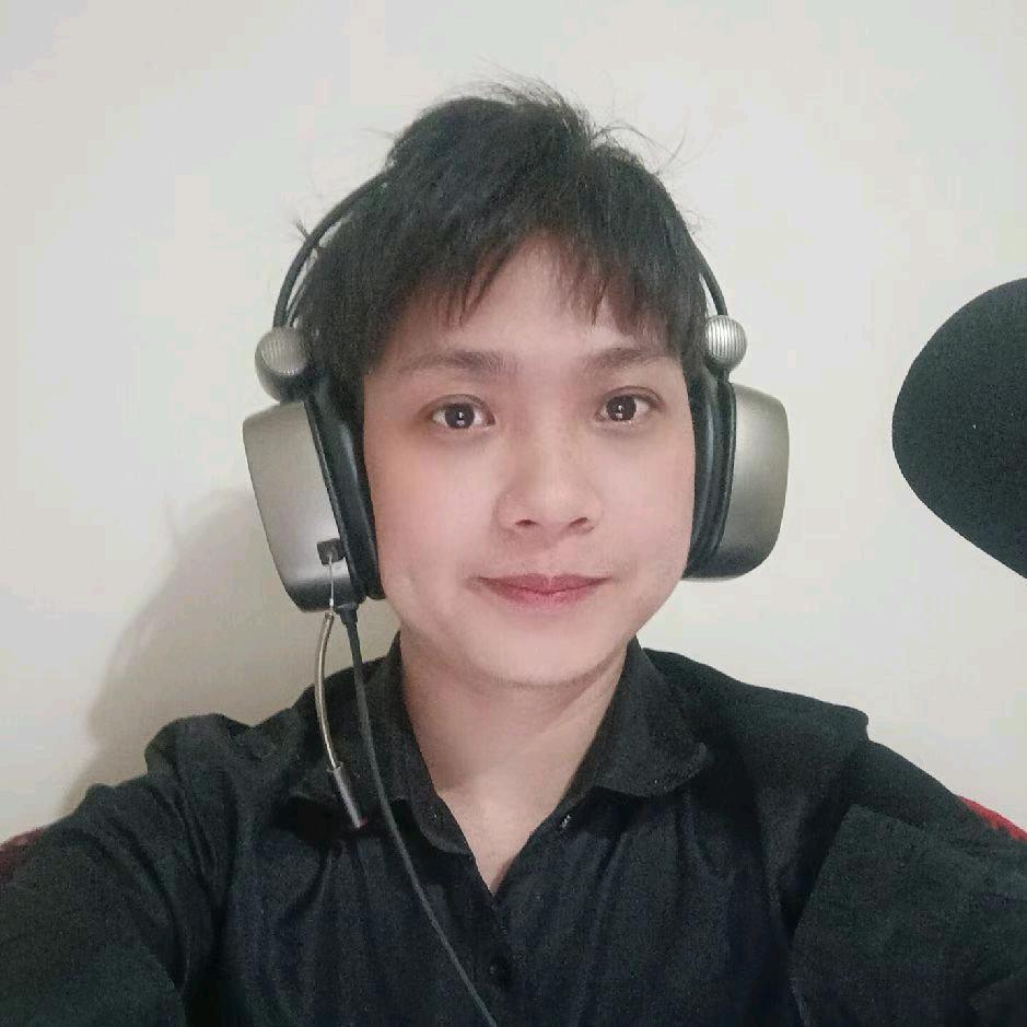 张飞翔哦