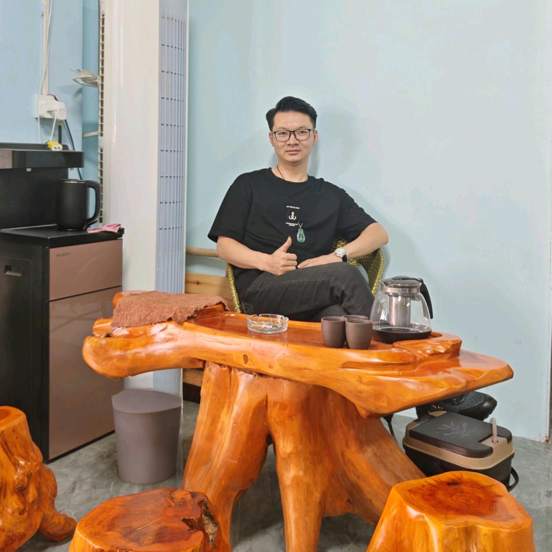 小贤在瑞丽