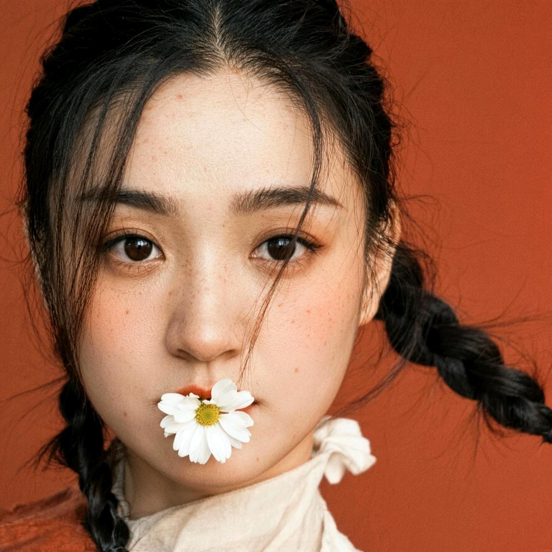 言出法隋女士