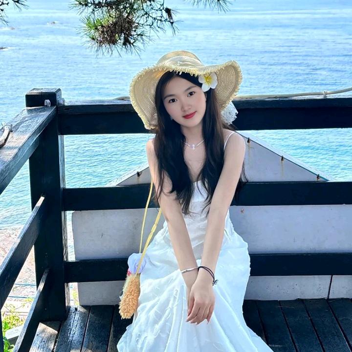 爱笑的杨姐姐🤗🤗🤗