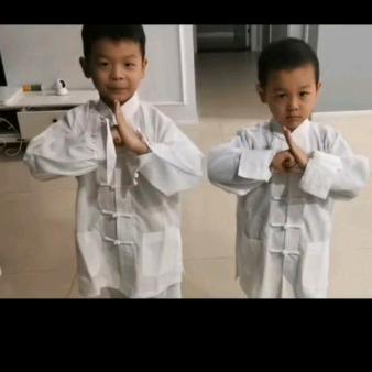 华华&小宇
