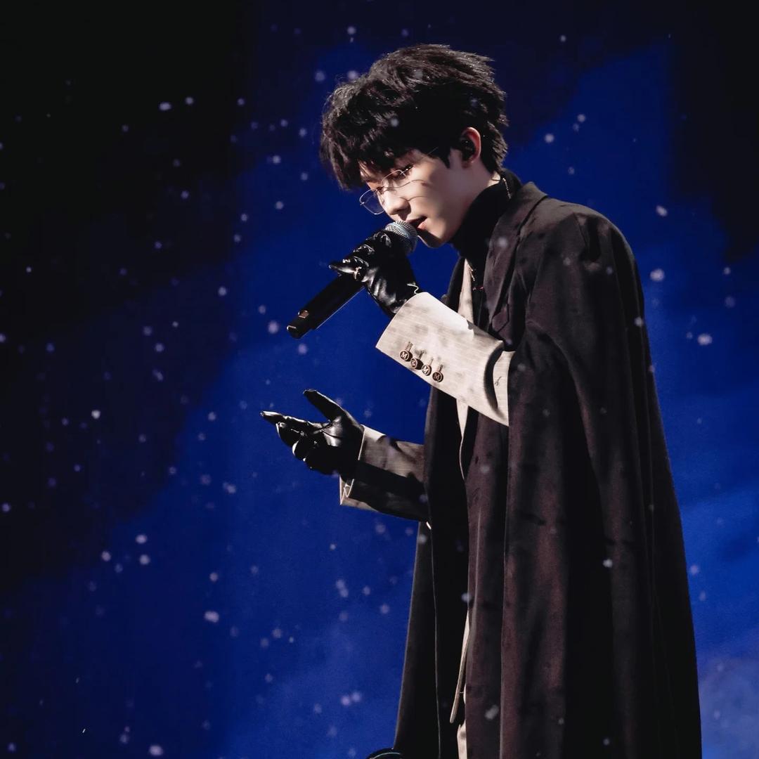 小路很可爱（打卡时代峰峻）