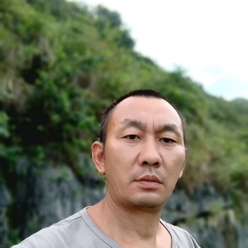 梅高尧79年的老家伙