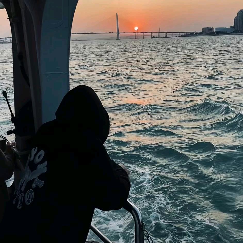 AK(｡･ω･｡)ﾉ♡