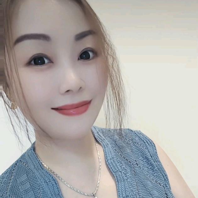 怀集天湖农庄谢桾婷