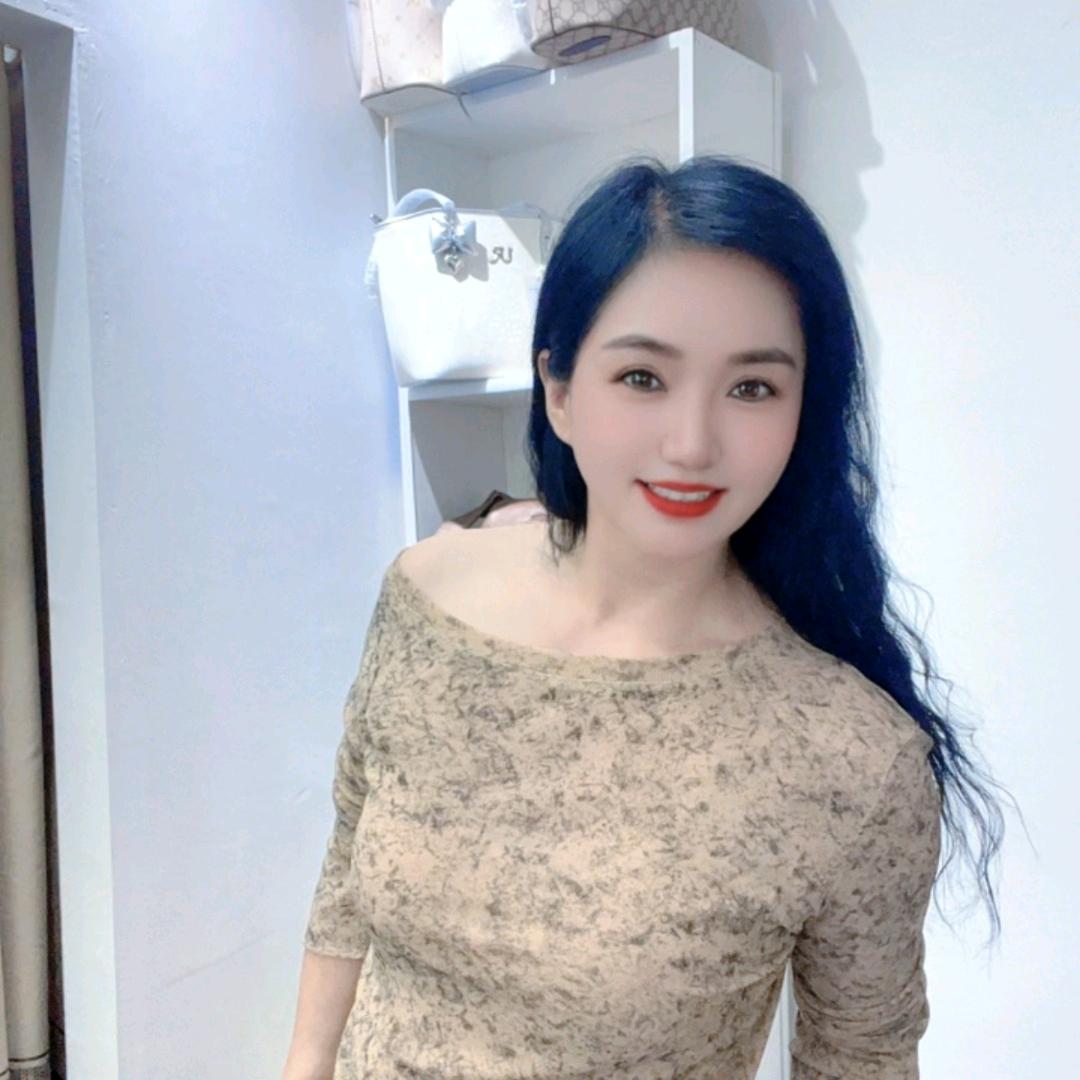 鹿邑张店欧韩时装店的小店