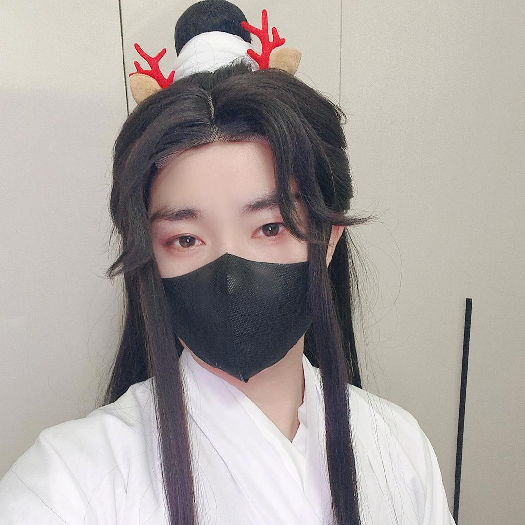 陌云