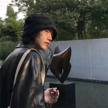 小手冰凉.