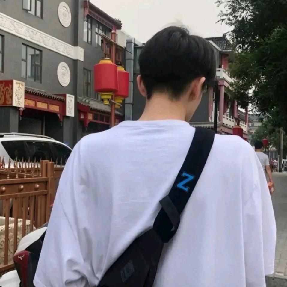 犇先生
