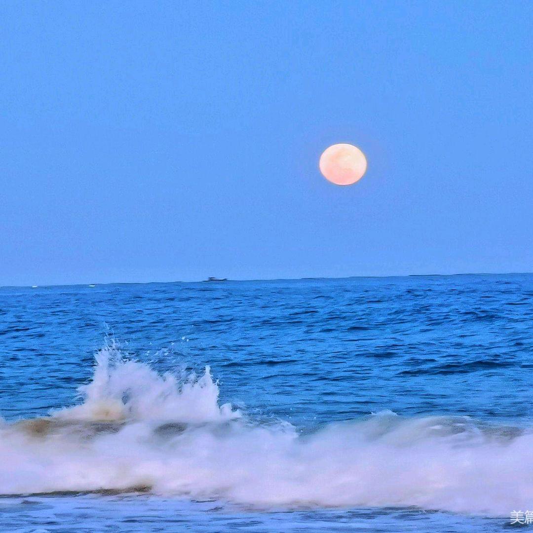 蓝天碧海