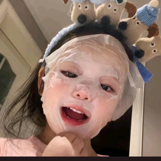 爱挤充满岩浆的海绵