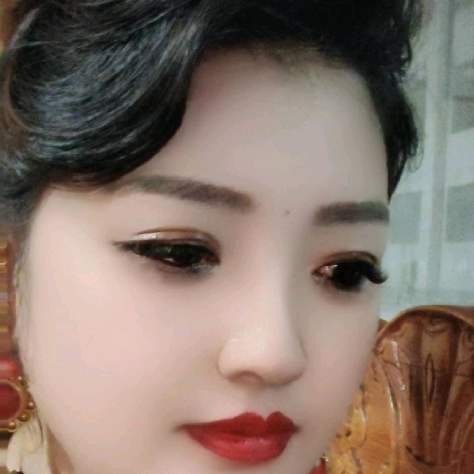 左贡央宗