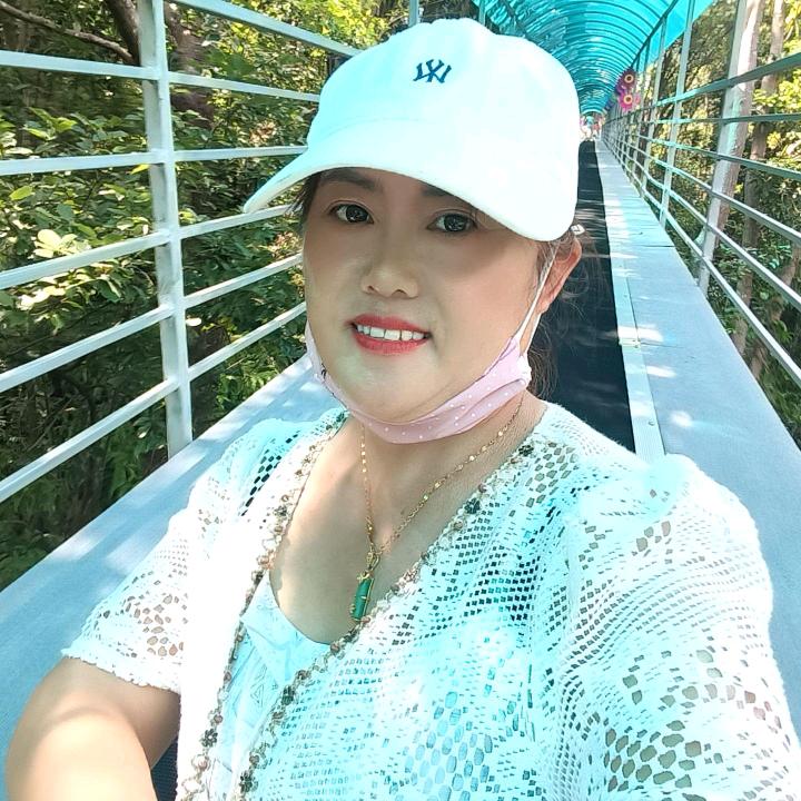 单身丑娘🌹