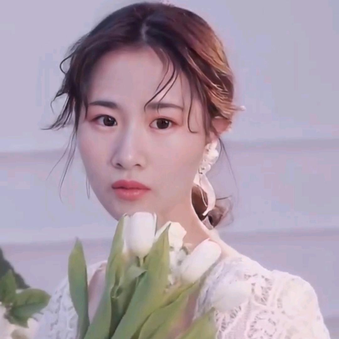 财神女姐姐