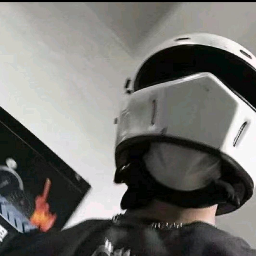 跳街舞的小哥哥