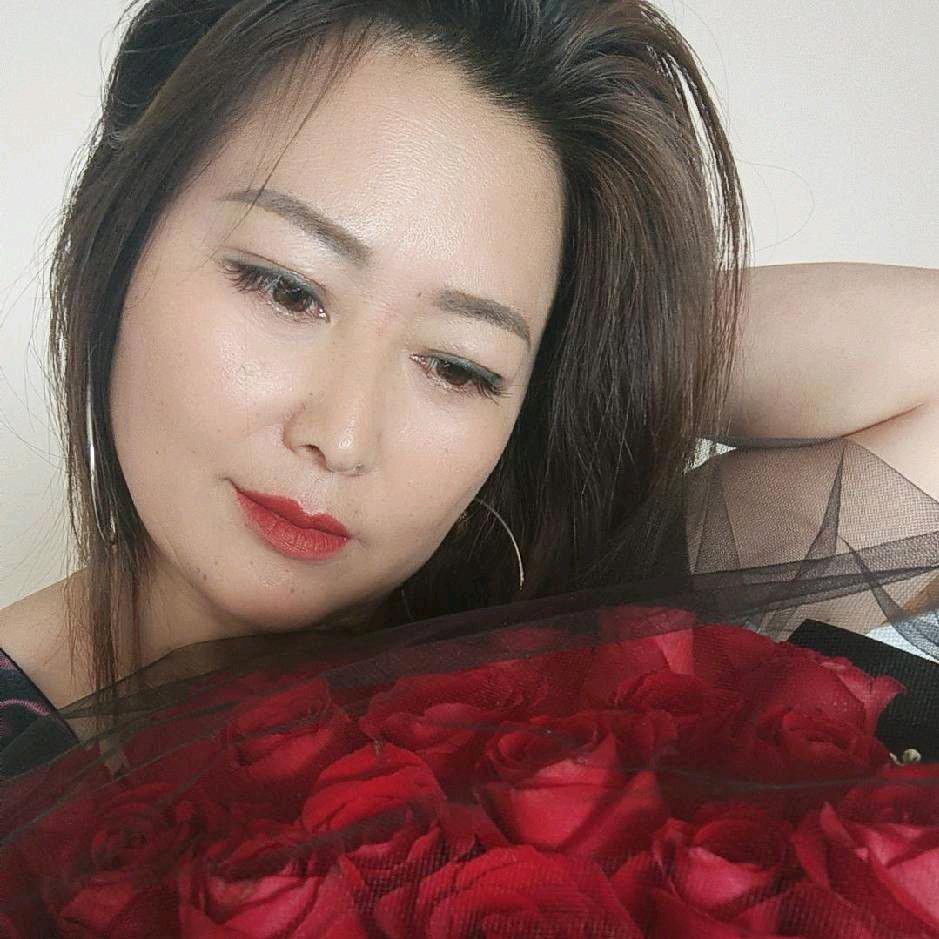 带刺的玫瑰🌹