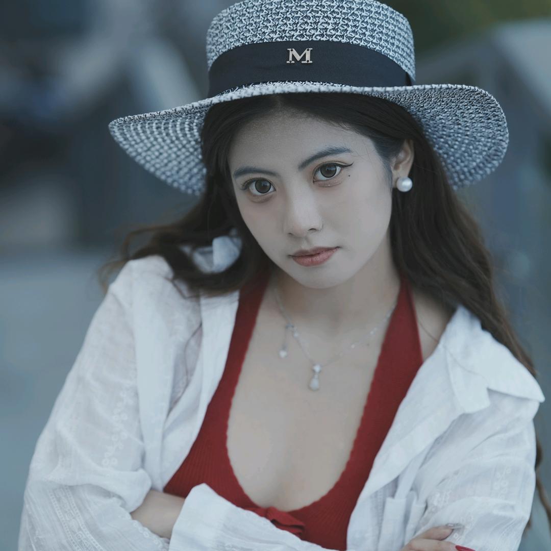 鬼马少女