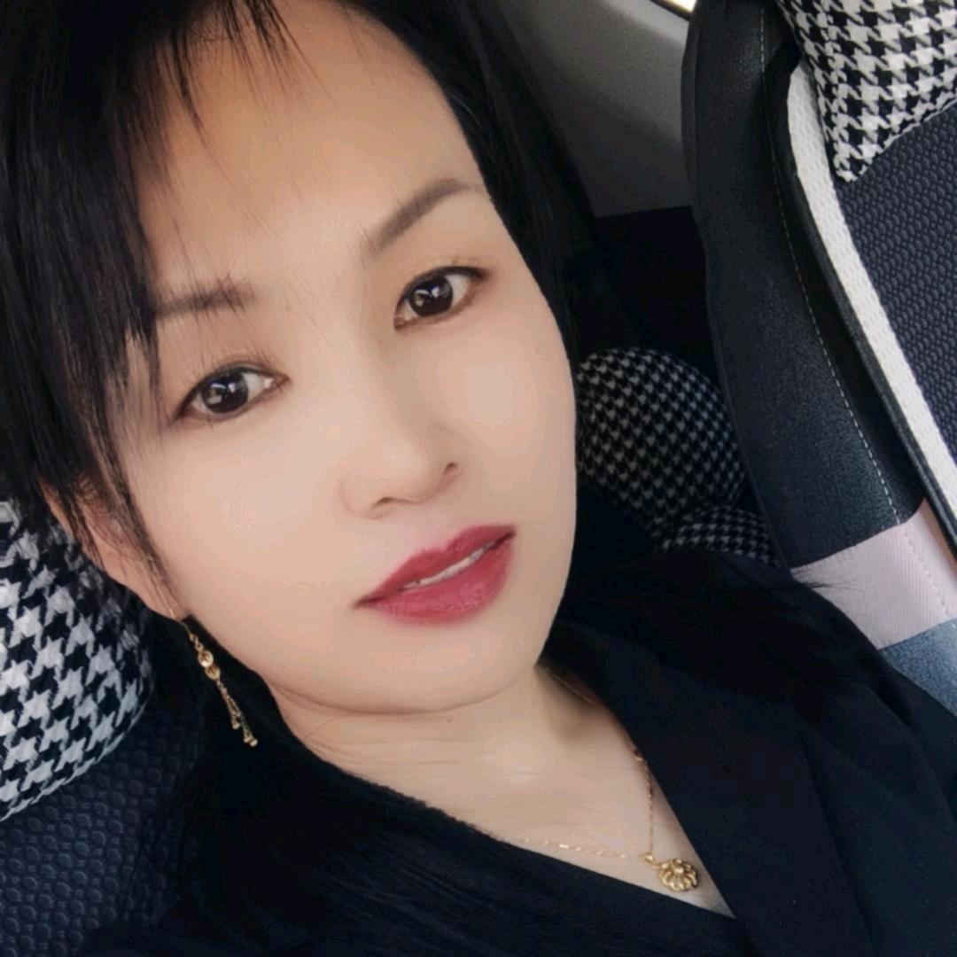 🍀出类拔翠🌹