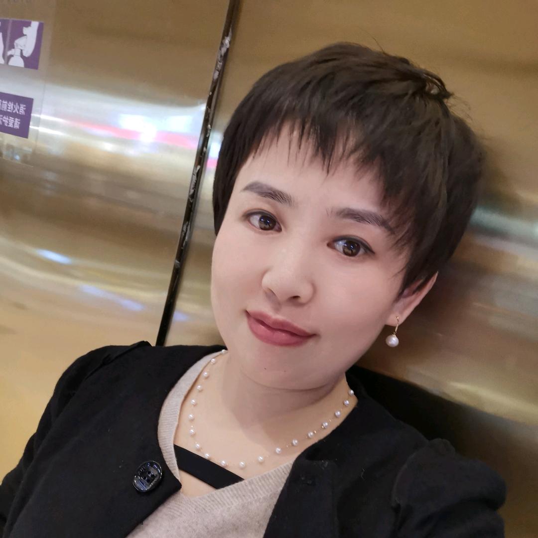 会修疤的雅萍老师